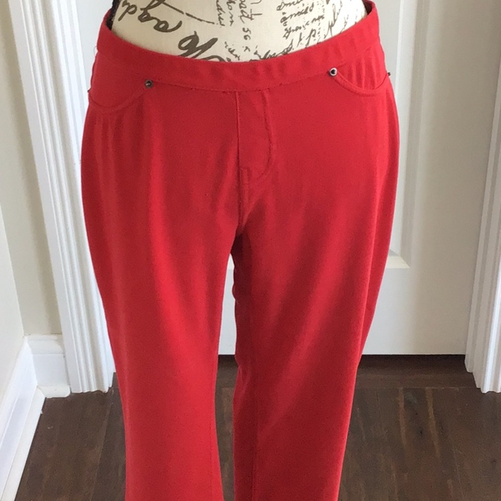 Simply Vera red capri stretch jean pants with back pockets Sz M